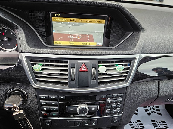 Mercedes-Benz E350 8 of 15