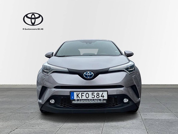 Toyota C-HR 5 of 5