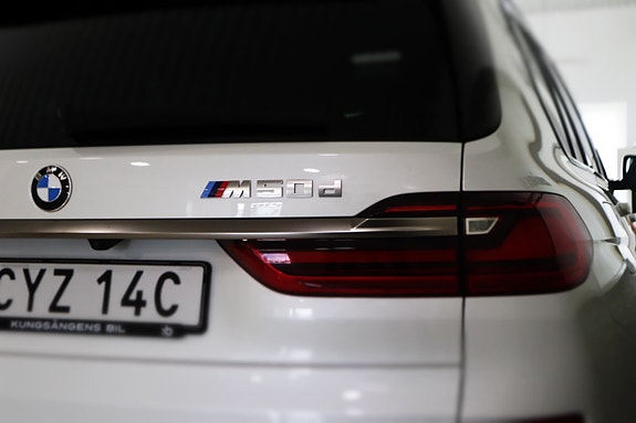 BMW X7 29 of 30