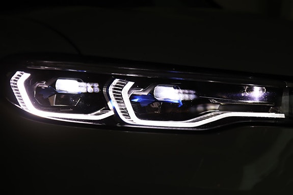 BMW X7 10 of 30