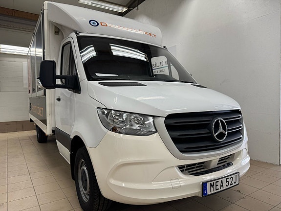 Mercedes-Benz Sprinter Foodtruck 3 of 5