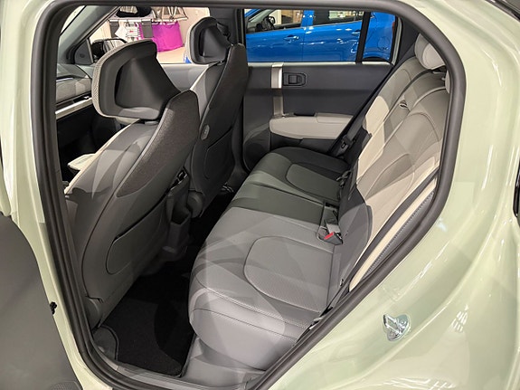 Kia EV3 6 of 12