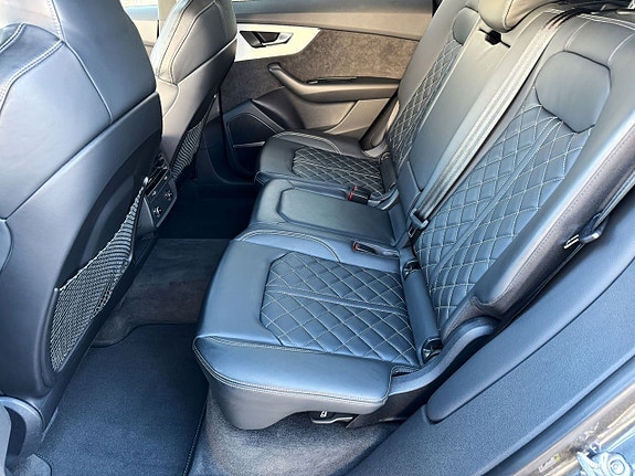 Audi Q8 9 of 14