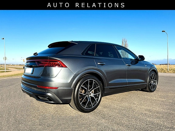 Audi Q8 13 of 14