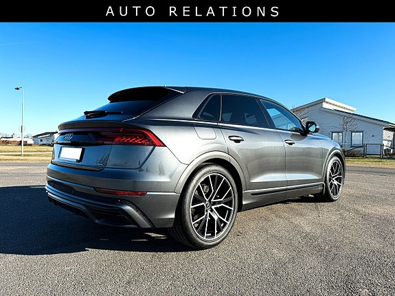 Audi Q8 7 of 14