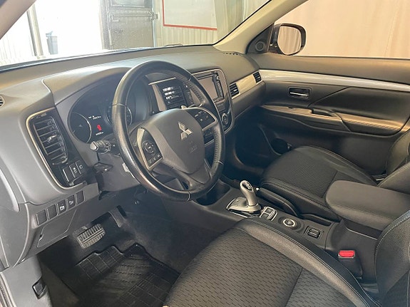 Mitsubishi Outlander 5 of 10