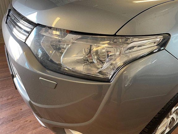 Mitsubishi Outlander 3 of 10