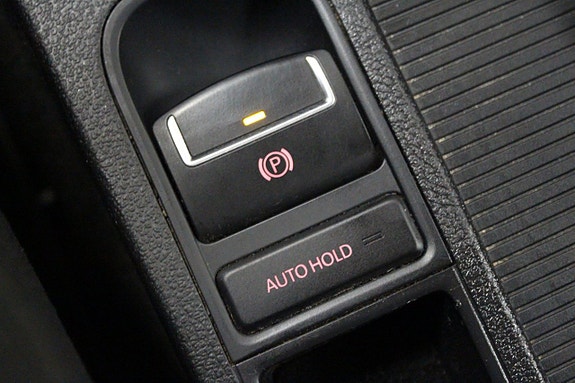 Volkswagen Tiguan 25 of 27