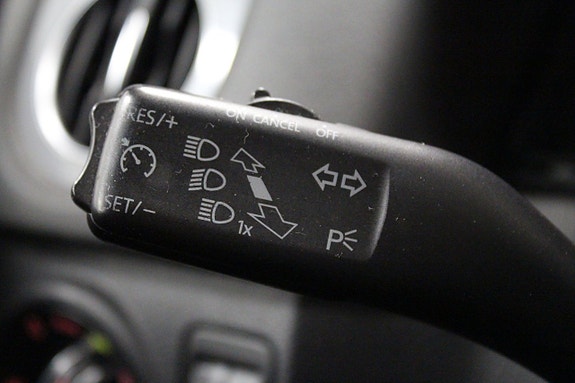 Volkswagen Tiguan 26 of 27