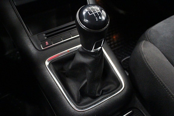 Volkswagen Tiguan 23 of 27