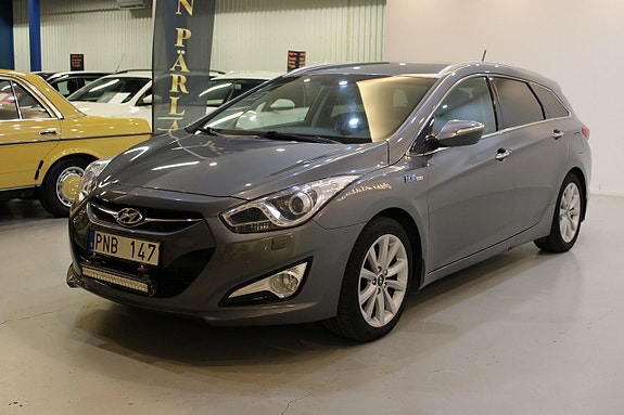 Hyundai i40 3 of 12