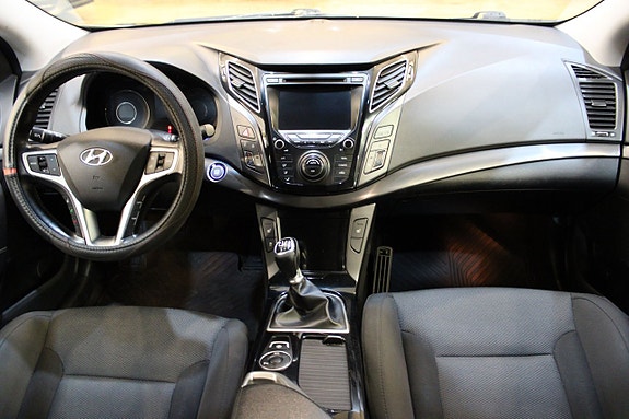 Hyundai i40 10 of 12