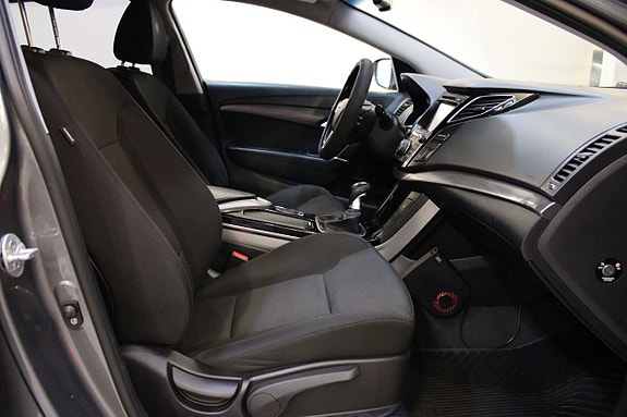 Hyundai i40 8 of 12