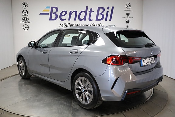 BMW 120 7 of 26