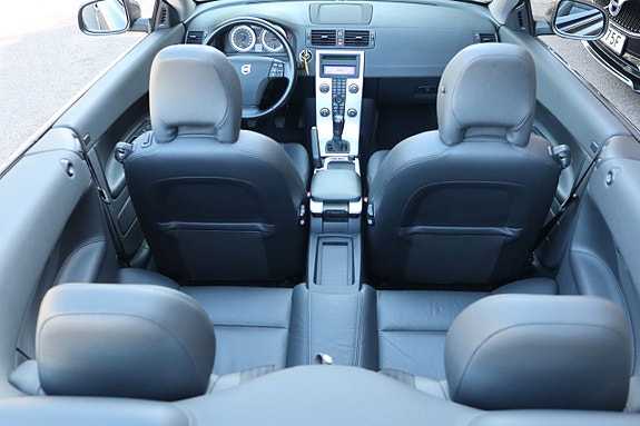 Volvo C70 14 of 16