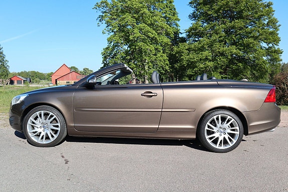 Volvo C70 6 of 16