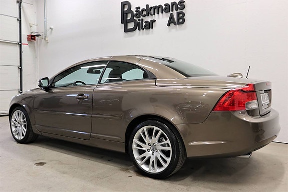 Volvo C70 2 of 16