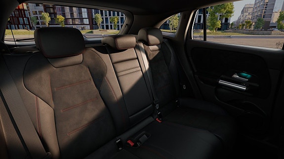 Mercedes-Benz EQA300 15 of 17