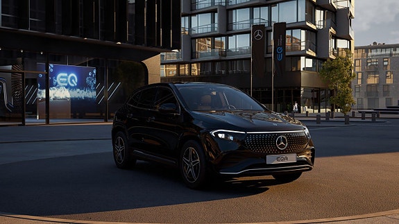 Mercedes-Benz EQA300 9 of 17