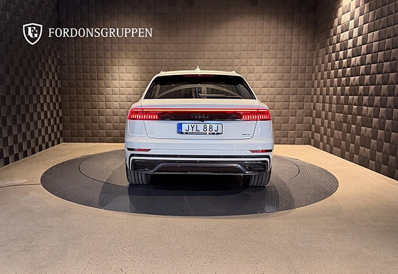 Audi Q8 5 of 25