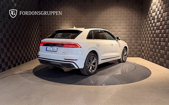 Audi Q8 9 of 25