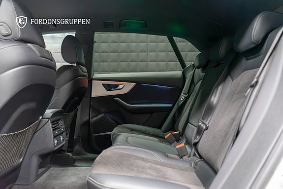 Audi Q8 26 of 27