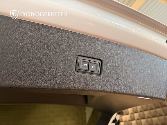 Audi Q8 8 of 25