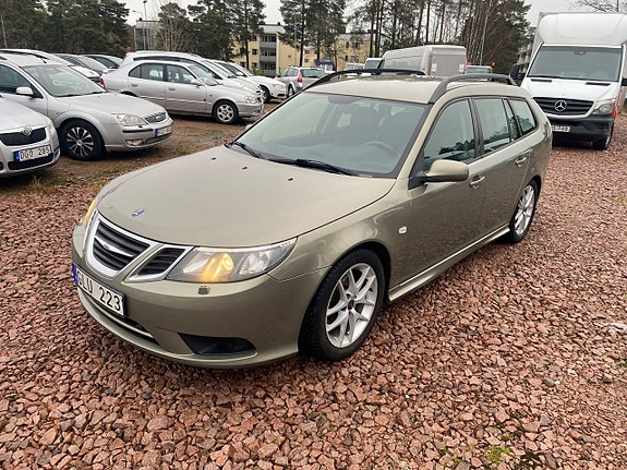 Saab 9-3 2 of 5