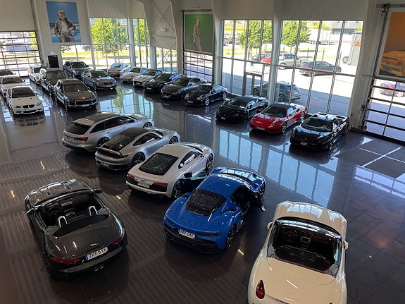 Jaguar F-TYPE 6 of 15
