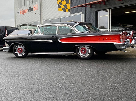 Edsel Pacer 8 of 18