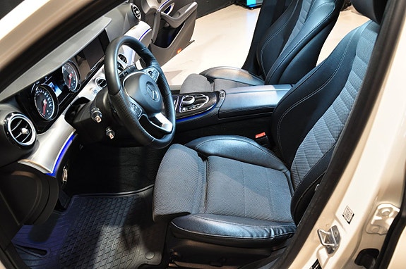Mercedes-Benz E220 9 of 19