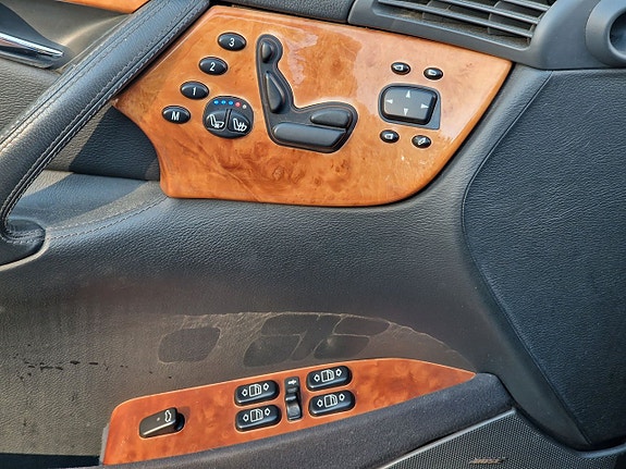 Mercedes-Benz CL500 16 of 26