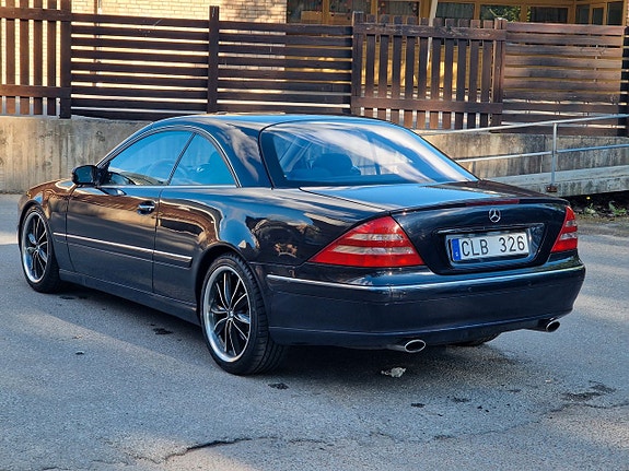 Mercedes-Benz CL500 7 of 26