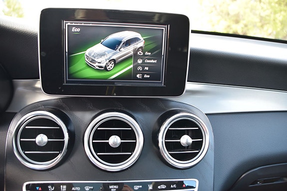 Mercedes-Benz GLC220 d 14 of 23