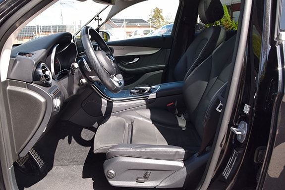 Mercedes-Benz GLC220 d 7 of 23