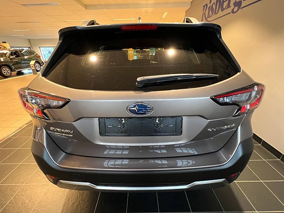 Subaru Outback 5 of 5