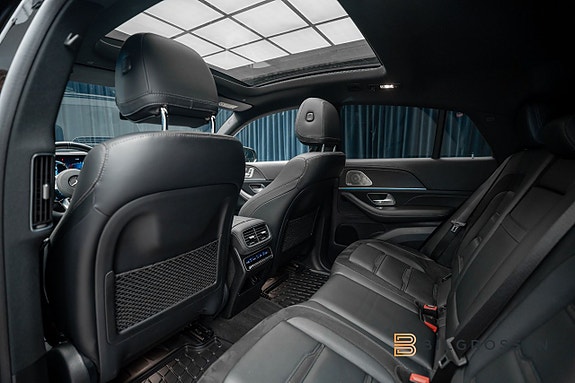 Mercedes-Benz GLE53 19 of 26
