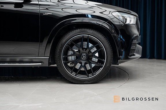 Mercedes-Benz GLE53 12 of 26