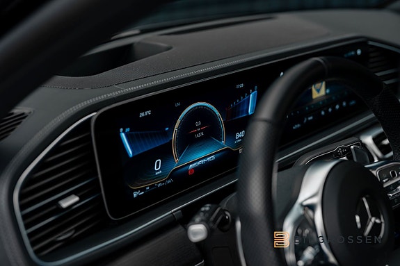 Mercedes-Benz GLE53 22 of 26