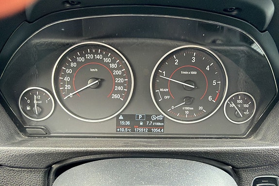 BMW 320 12 of 19