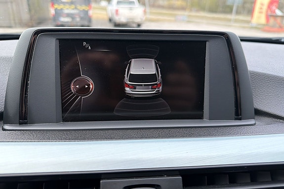 BMW 320 13 of 19