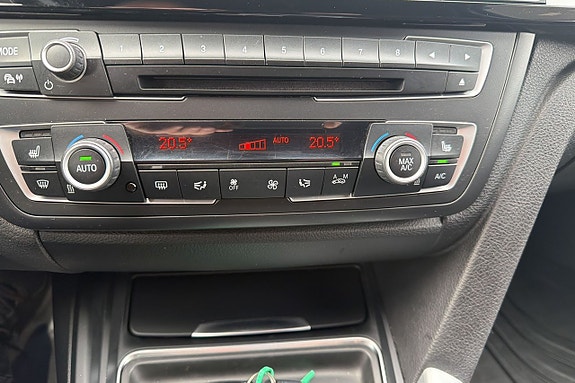 BMW 320 15 of 19