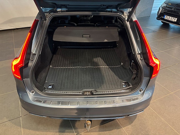 Volvo V90 10 of 10