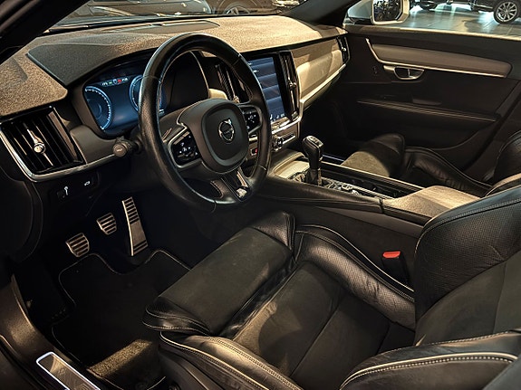 Volvo V90 5 of 10