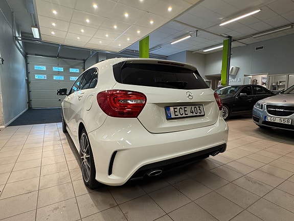 Mercedes-Benz A250 6 of 15