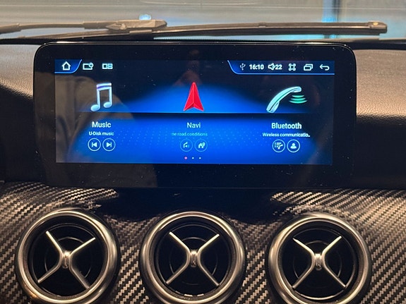 Mercedes-Benz A250 14 of 15