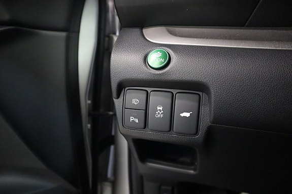 Honda CR-V 28 of 30