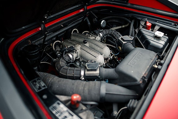 Ferrari Mondial 13 of 14