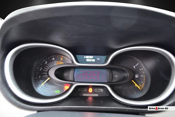 Renault Trafic 11 of 11