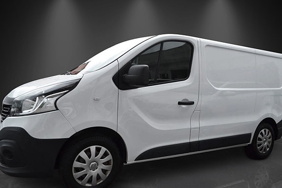 Renault Trafic 3 of 5